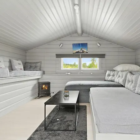Peaceful With View And Jacuzzi At Blefjell Ferienhaus *